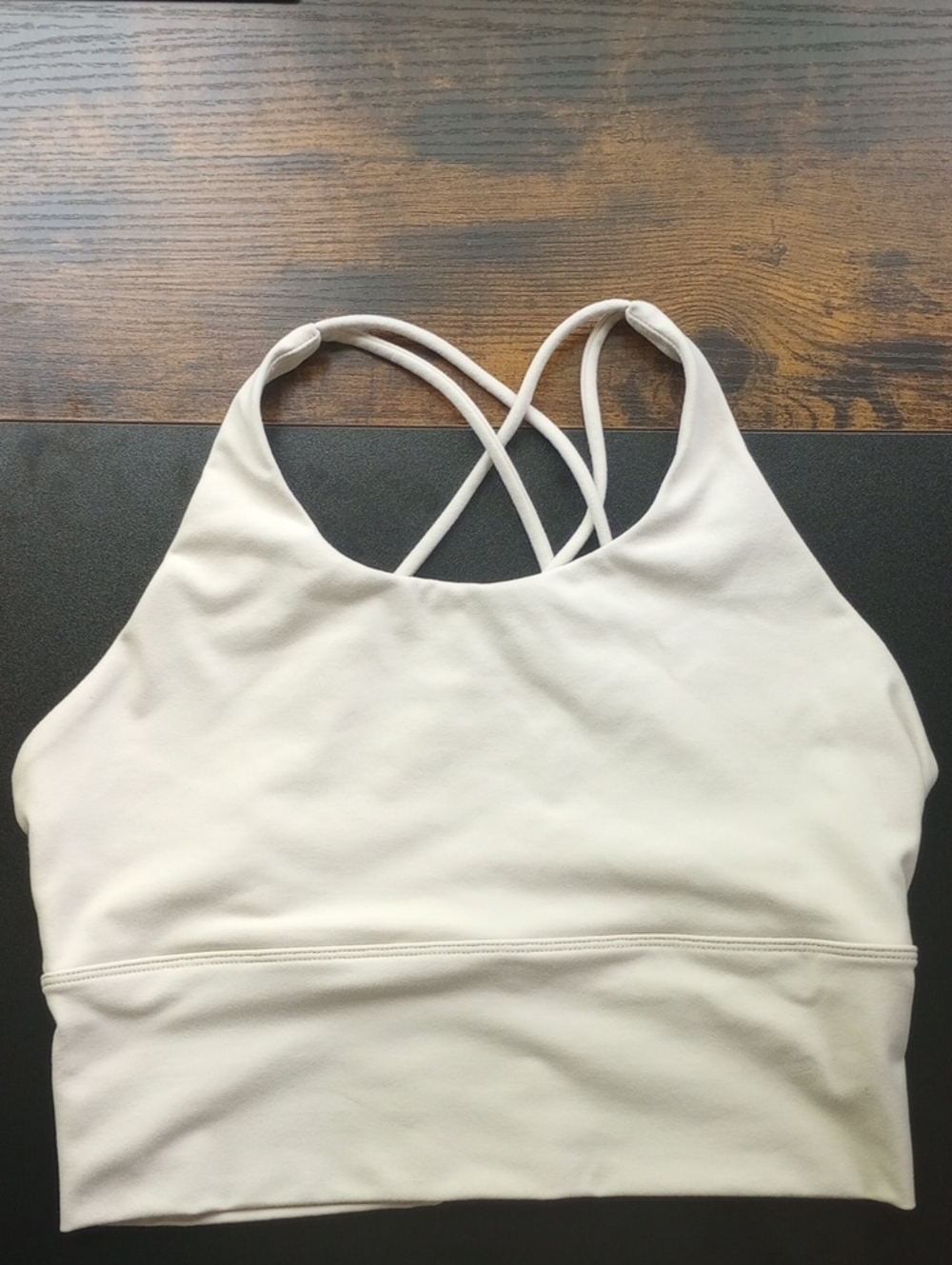 Savvy IVORY Double Cross Straps Back Laddered Peekaboo Cut Outs Sports Bra L